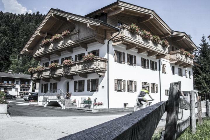 Apart Soellbacherhof Fügen Eksteriør billede
